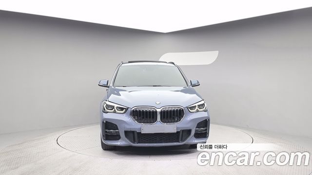 BMW X1 (F48) xDrive 20i M Sport 2022 — фото 3
