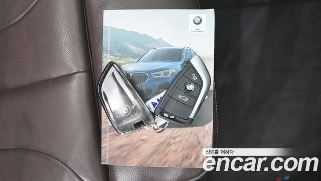 BMW X1 (F48) xDrive 20i M Sport 2022 — фото 22