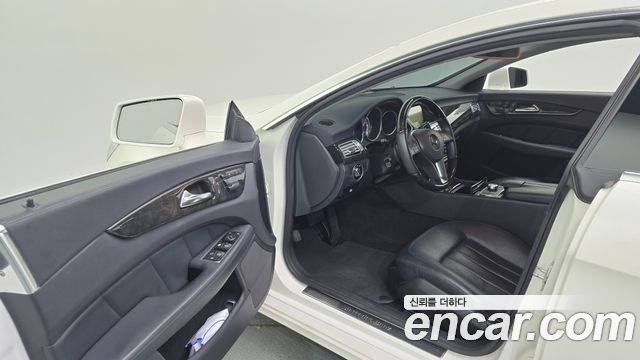 Mercedes-Benz CLS-Class (W218) CLS350 BlueEFFICIENCY 2012 — фото 10