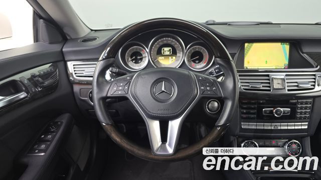 Mercedes-Benz CLS-Class (W218) CLS350 BlueEFFICIENCY 2012 — фото 13