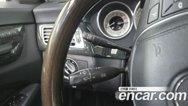 Mercedes-Benz CLS-Class (W218) CLS350 BlueEFFICIENCY 2012 — фото 17