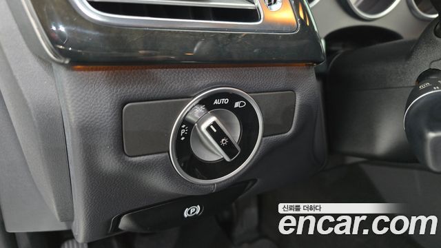 Mercedes-Benz CLS-Class (W218) CLS350 BlueEFFICIENCY 2012 — фото 18