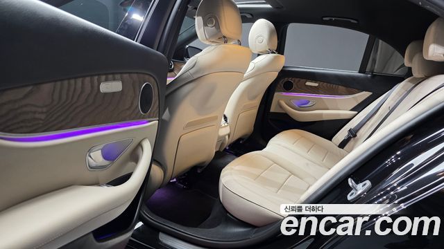 Mercedes-Benz E-Class (W213) E250 Exclusive 2023 — фото 12