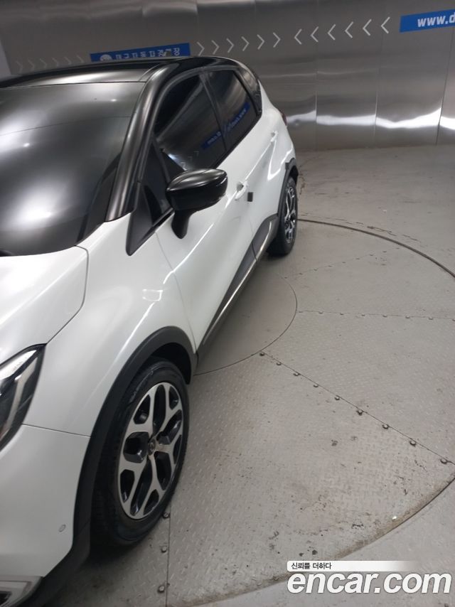 Renault Korea QM3 RE 2019 — фото 2