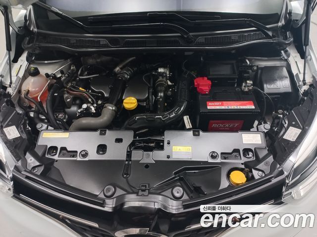 Renault Korea QM3 RE 2019 — фото 6