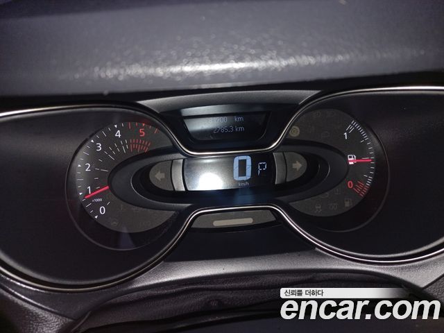 Renault Korea QM3 RE 2019 — фото 8