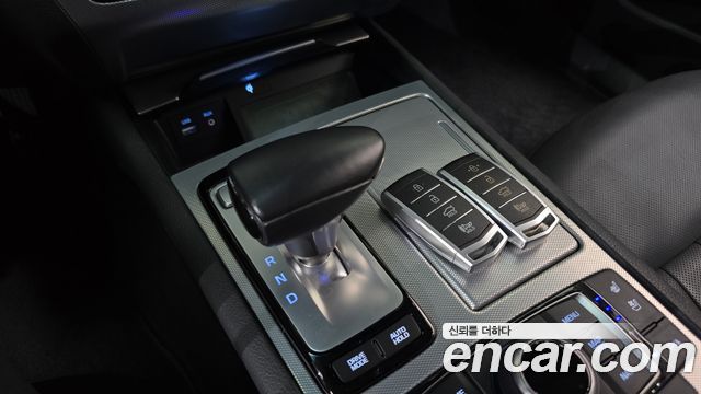 Genesis G80 3.3 GDI Premium Luxury 2018 — фото 9