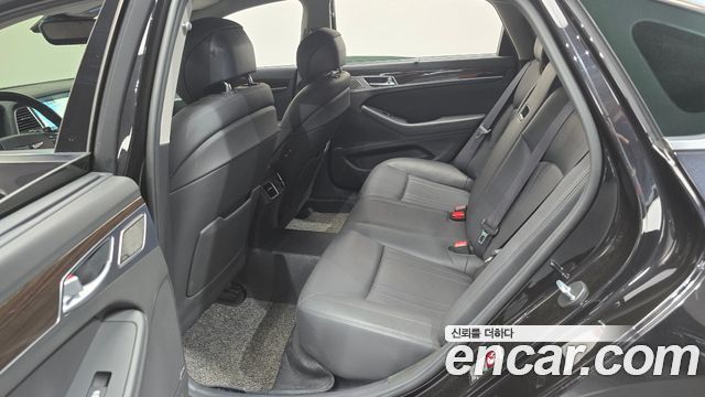Genesis G80 3.3 GDI Premium Luxury 2018 — фото 26