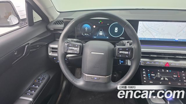 Hyundai Grandeur (GN7) 2,5 Gasoline 2WD Premium 2023 — фото 13