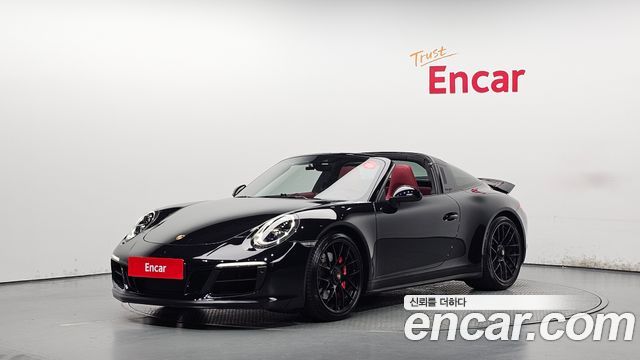 Porsche 911 Targa 4 GTS 991