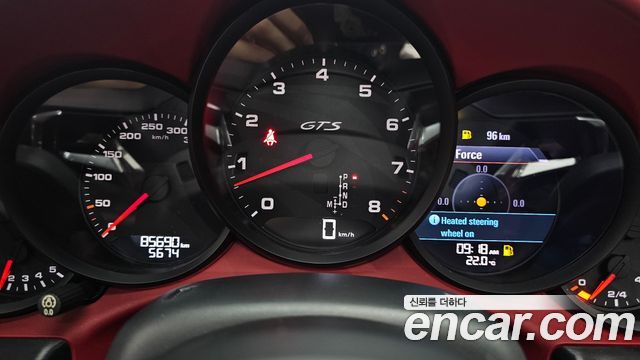 Porsche 911 Targa 4 GTS 991 2018 — фото 8