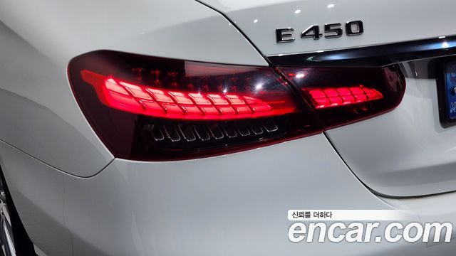 Mercedes-Benz E-Class (W213) E250 Exclusive 2022 — фото 23