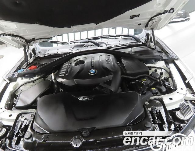 BMW 4 Series (F32) 430i M Sport Coupe 2018 — фото 7