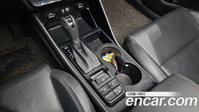 Hyundai Tucson Gasoline 1.6 turbo 2WD Premium 2019 — фото 9