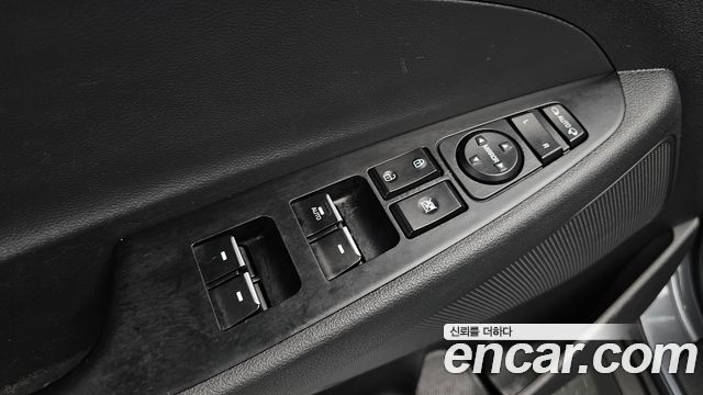 Hyundai Tucson Gasoline 1.6 turbo 2WD Premium 2019 — фото 20