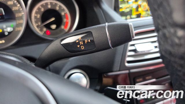 Mercedes-Benz E-Class (W212) E200 Coupe 2016 — фото 9