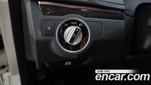 Mercedes-Benz E-Class (W212) E200 Coupe 2016 — фото 16