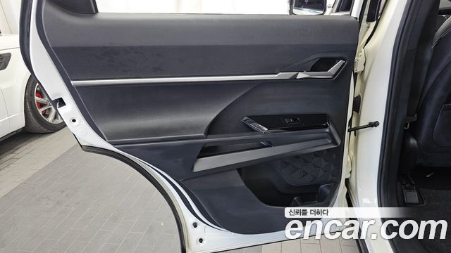 KG Mobility (SsangYong) Torres Gasoline 1.5 2WD T5 2023 — фото 25