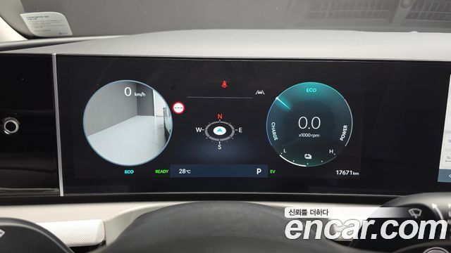 Hyundai Tucson Hybrid (NX4) HEV 1.6 2WD Premium 2026 — фото 8