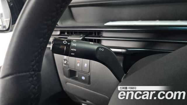 Hyundai Staria L3.5 Cargo 3-Seater Modern 2026 — фото 17