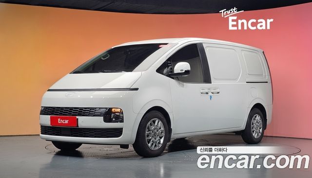 Hyundai Staria L3.5 Cargo 3-Seater Modern 2026 — фото 1