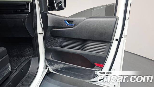 Hyundai Staria L3.5 Cargo 3-Seater Modern 2026 — фото 25