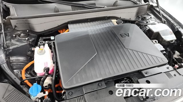 Hyundai Kona Electric (SX2) Long Range Inspiration 2023 — фото 6