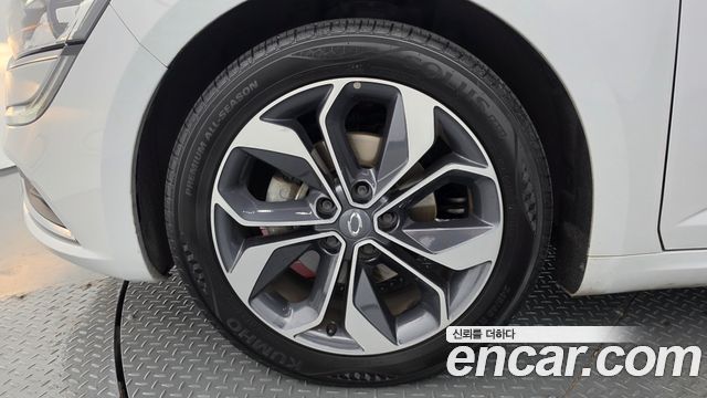Renault Korea SM6 2.0 GDe LE 2019 — фото 5