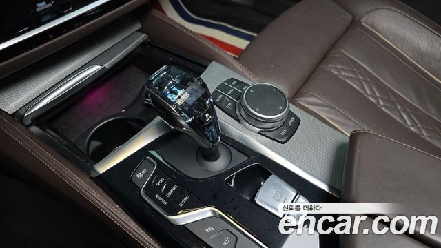 BMW 5 Series (G30) M550d xDrive 2018 — фото 9