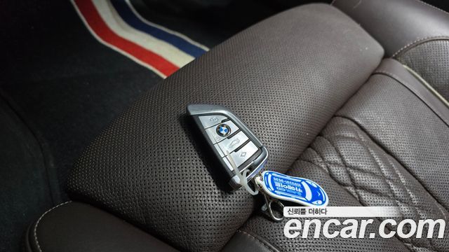 BMW 5 Series (G30) M550d xDrive 2018 — фото 15