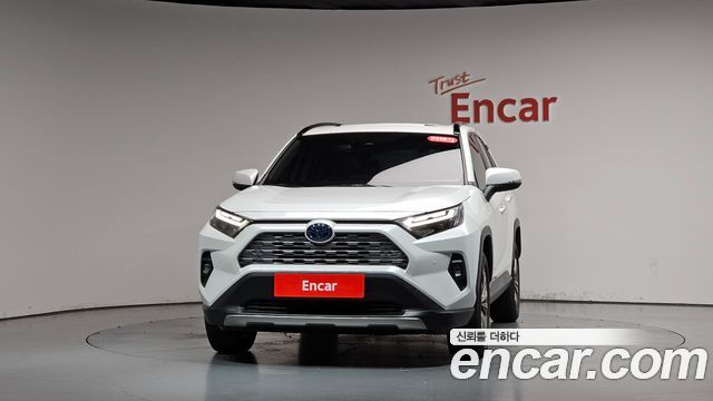 Toyota RAV4 (V) 2,5 4WD Hybrid LTD 2024 — фото 3