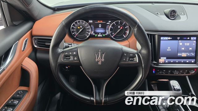 Maserati Levante 2.0 GT AWD 2022 — фото 13