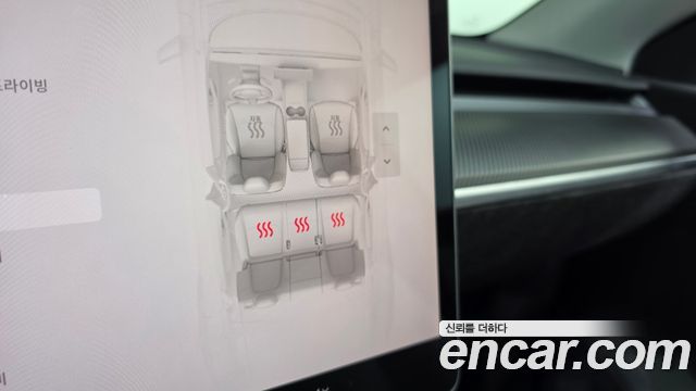 Tesla Model Y Long Range AWD 2022 — фото 17