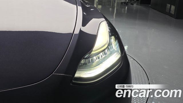 Tesla Model Y Long Range AWD 2022 — фото 22
