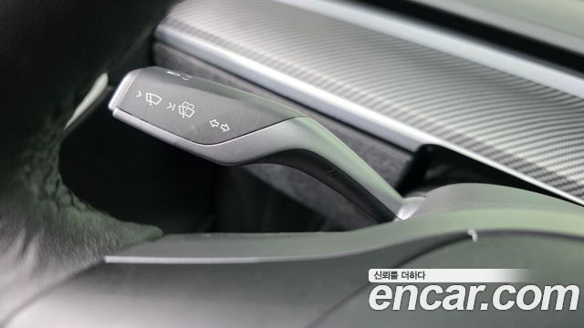 Tesla Model Y Long Range AWD 2022 — фото 27