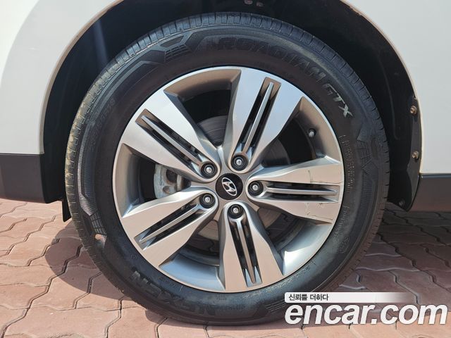Hyundai Tucson ix Diesel(e-VGT) 2WD Smart special 2014 — фото 5