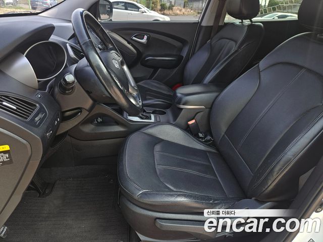 Hyundai Tucson ix Diesel(e-VGT) 2WD Smart special 2014 — фото 10