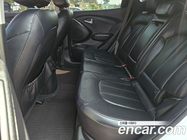 Hyundai Tucson ix Diesel(e-VGT) 2WD Smart special 2014 — фото 15