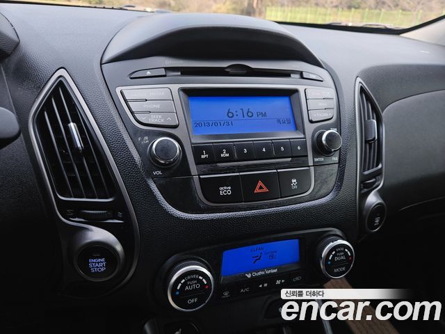 Hyundai Tucson ix Diesel(e-VGT) 2WD Smart special 2014 — фото 17
