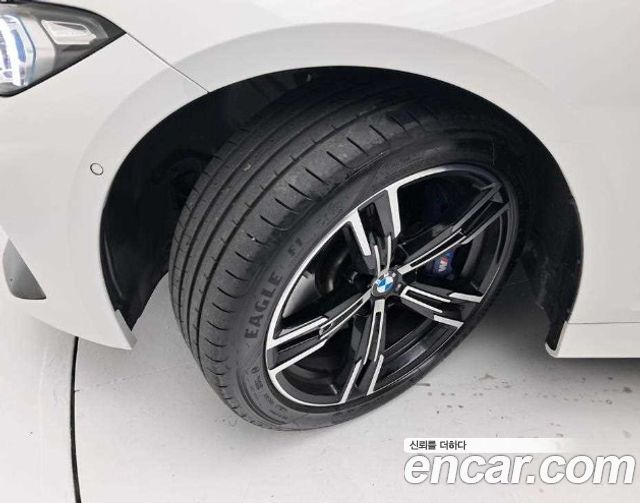 BMW 3 Series (G20) 320i M Sport 2025 — фото 6