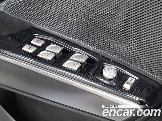 KG Mobility (SsangYong) Tivoli Air Diesel IX 4WD 2019 — фото 18