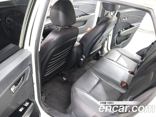 KG Mobility (SsangYong) Tivoli Air Diesel IX 4WD 2019 — фото 22