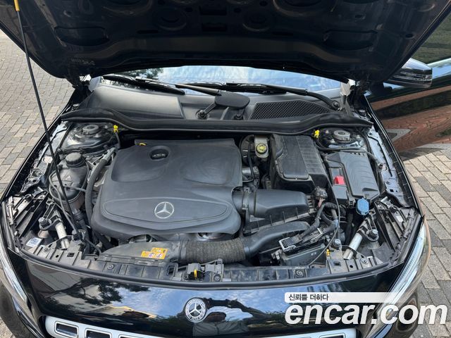 Mercedes-Benz GLA-Class (X156) GLA220 Premium 2019 — фото 6