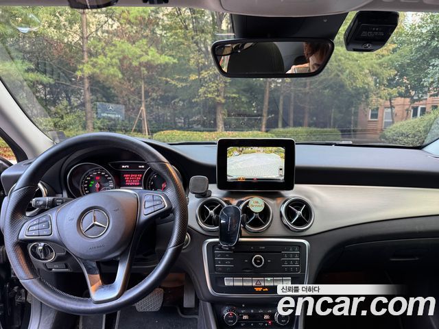 Mercedes-Benz GLA-Class (X156) GLA220 Premium 2019 — фото 7