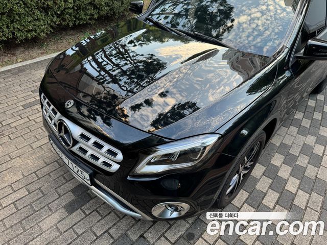 Mercedes-Benz GLA-Class (X156) GLA220 Premium 2019 — фото 16