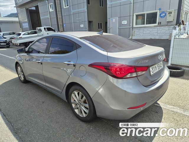Hyundai Avante 1.6 GDi Modern Standard 2014 — фото 2