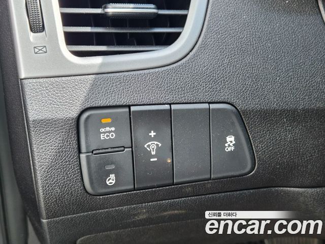 Hyundai Avante 1.6 GDi Modern Standard 2014 — фото 16