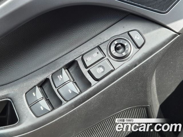 Hyundai Avante 1.6 GDi Modern Standard 2014 — фото 17