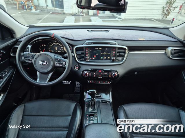Kia Sorento Diesel 2.0 4WD Noblesse Special 2015 — фото 9