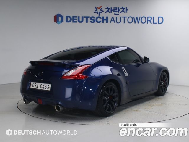 Nissan 370Z 3.7 Coupe Z34 2016 — фото 2